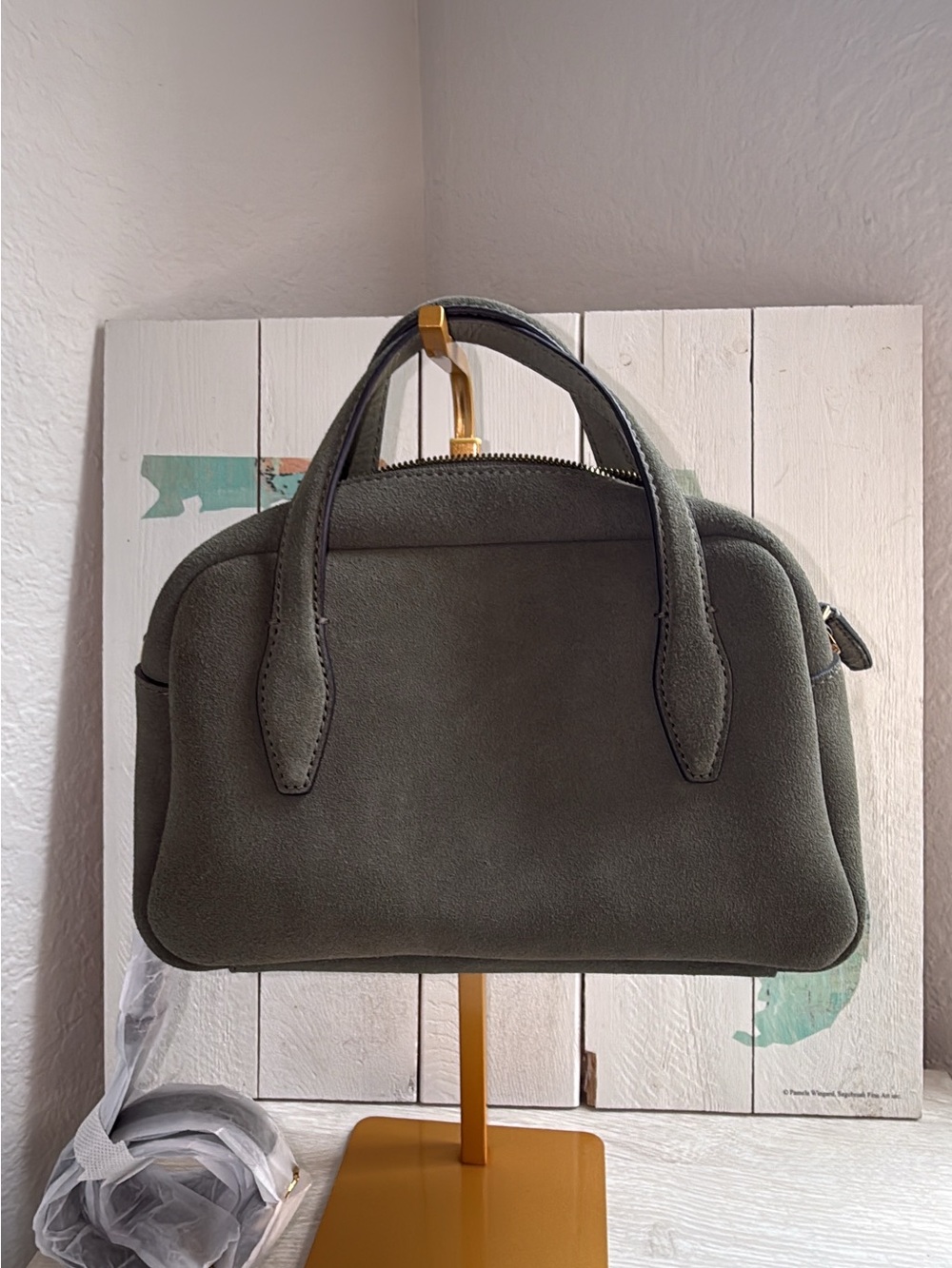 Madewell Suede Crossbody Bag. Get ready for fall !! Great for back to school - Picture 3 of 10